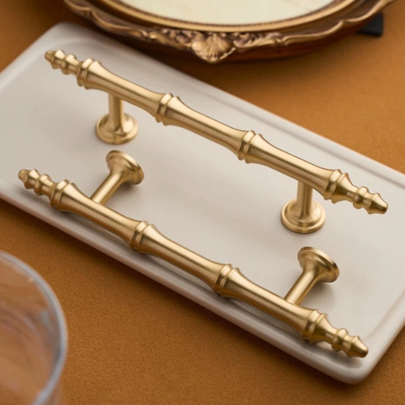 Poignées de porte de placard e - Furniture Hardware High End avis et prix