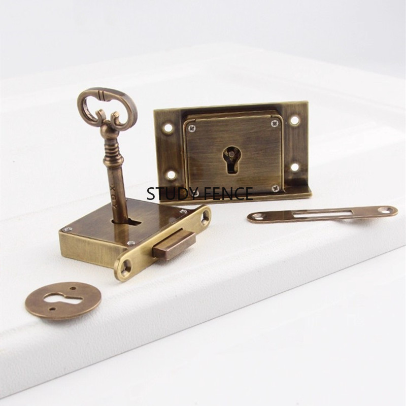 Serrure de tiroir en métal Ant - Furniture Hardware Bolts avis et prix